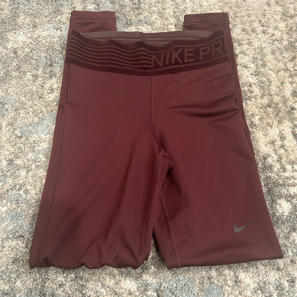 Nike Pro Burgundy Leggins